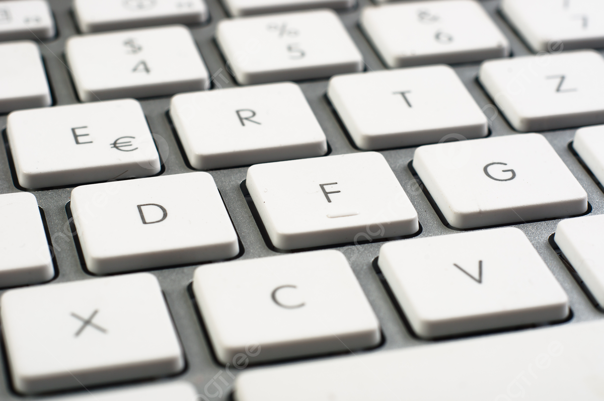 How to safely clean a white keyboard without yellowing